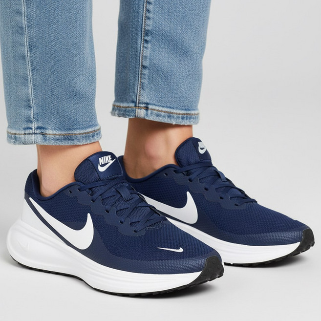 나이키 레볼루션8 남성 러닝화 HJ9198-403