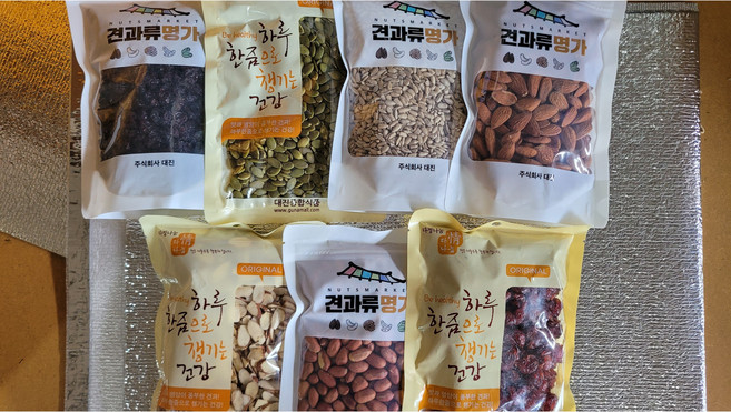 아름건어물 건포도 외 6가지 견과류 300g[소포장], 1개, 크랜베리300g