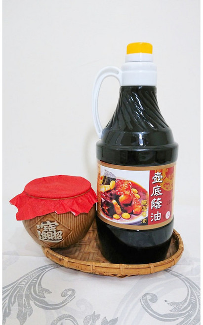 成功醬油 壺底蔭油 1600c.c, 1個, 1.6L