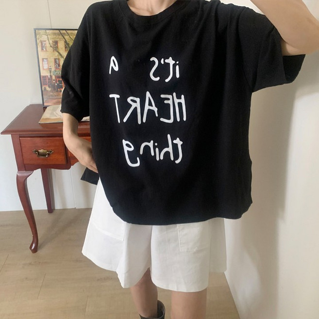 애플망고샵 오버핏 여성 여름 하트 트임 반팔티셔츠