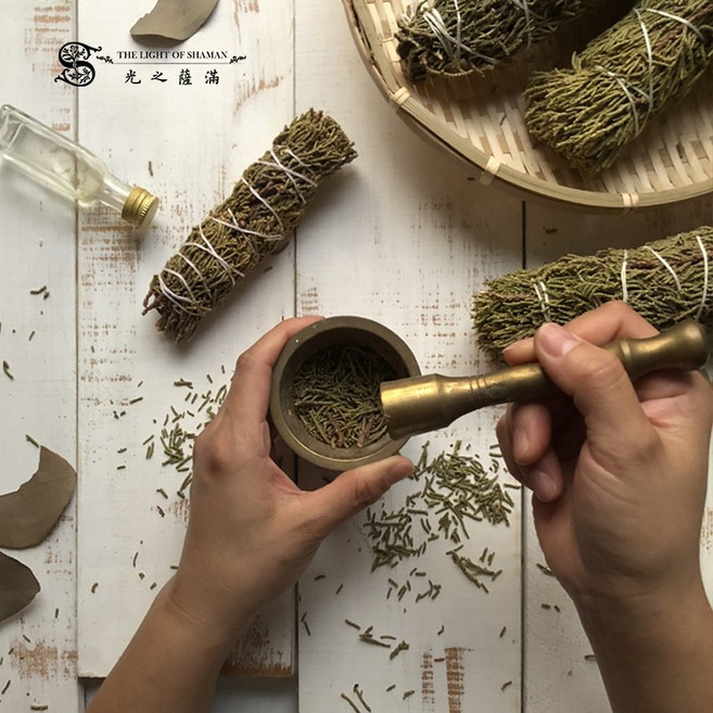 [光之薩滿] 杜松葉捆，乾燥杜松，適用於淨化能量, 1個, 散裝50g