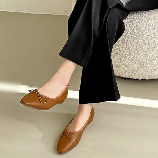 플라틴베이지 여성 속굽 플랫슈즈 티 안 나는 키높이 메리제인 (발편한/3cm/다리길어보이는)