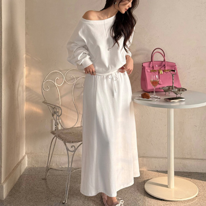 [맨투맨+스커트 SET/난닝구]아타쥬 오프숄더맨투맨스커트세트