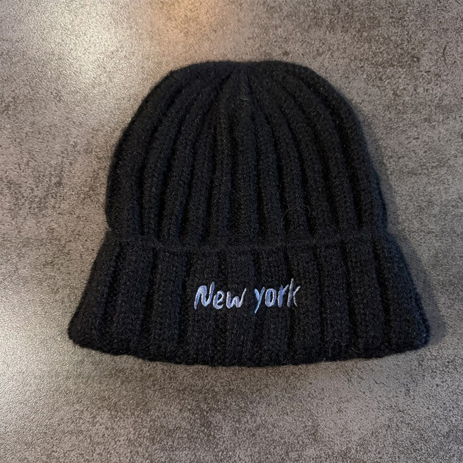 따봉오빠 베이직 뉴욕 레터링 야외 아웃도어 비니 니트 모자 RDBA2208, 블랙, 1개
