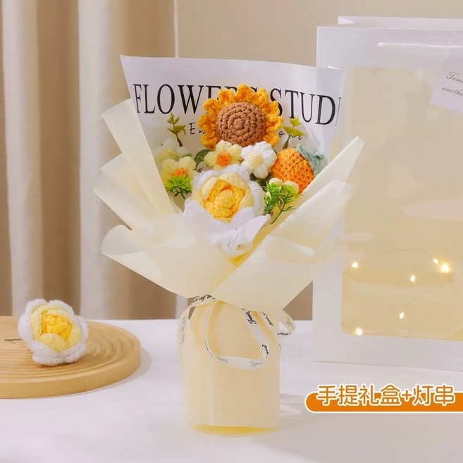 FLOWERS STUDIO 手作針織花束，毛線編織玫瑰向日葵，情人節禮物，附贈禮盒與燈串, 款2 黃 無圖橘子所以換玫瑰, 1個