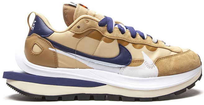 나이키 베이퍼와플 스니커즈