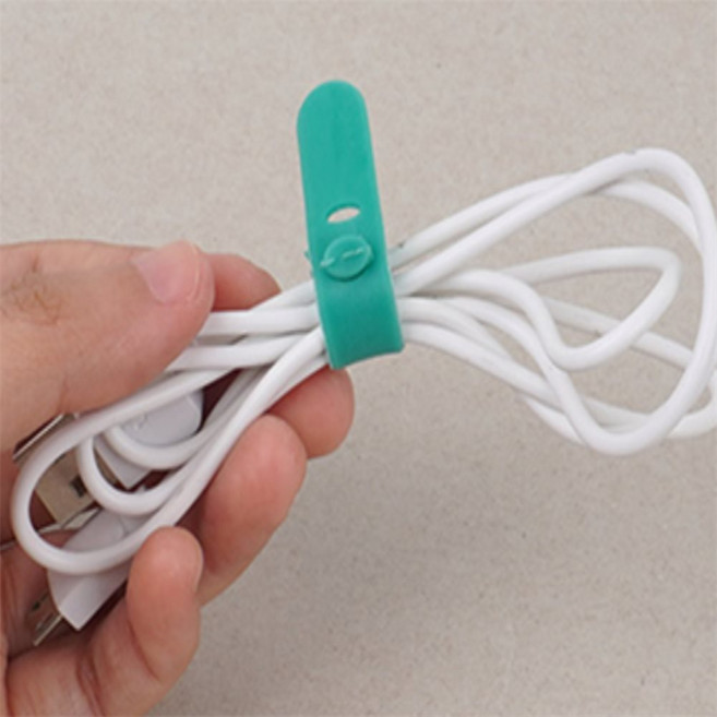 모든팜365 휴대용 실리콘 선 정리기 4P 케이블고정홀더, 브라운