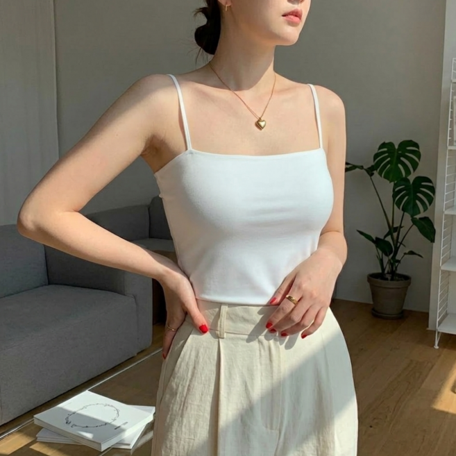 캡내장 쫀쫀 베이직 크롭 끈 나시 민소매 브라탑