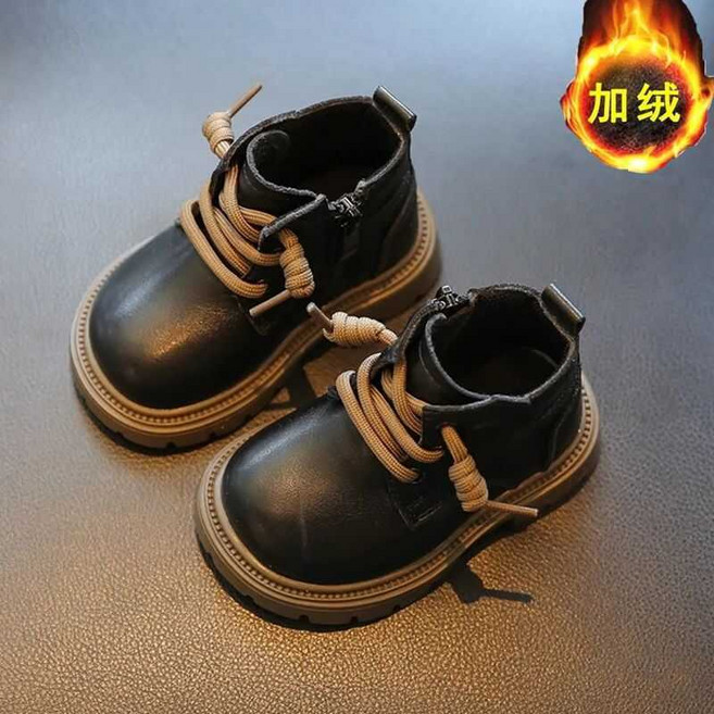 兒童馬丁靴，秋冬保暖，寶寶百搭靴
