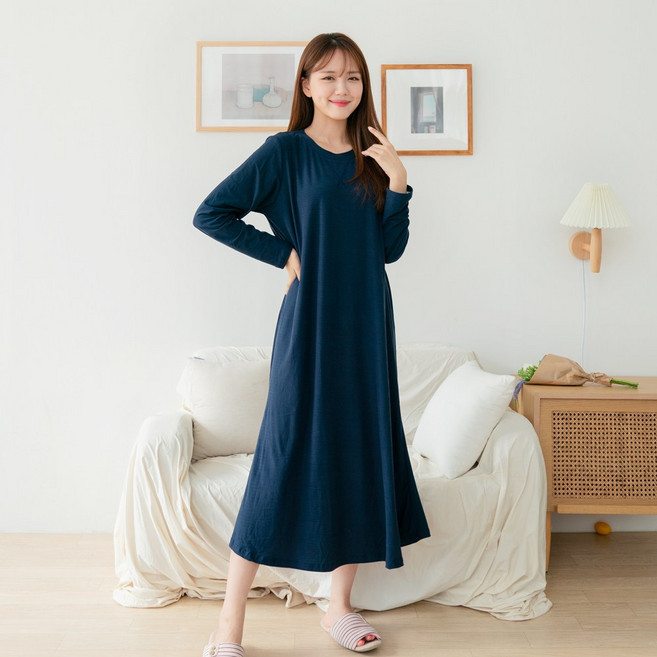 엘라운지 여성 루즈핏 피치기모 원피스 잠옷