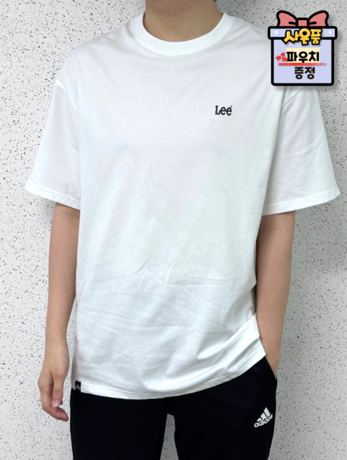 [국내매장판] LEE 스몰 트위치 로고 화이트 티셔츠 + 파우치 증정