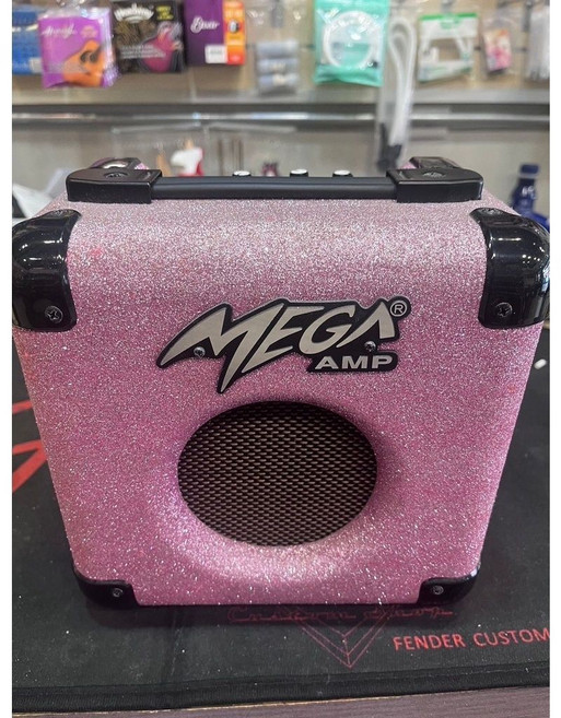 MEGA AMP VL10 電吉他音箱 亮粉色 10W 破音效果 柚子樂器, 1個