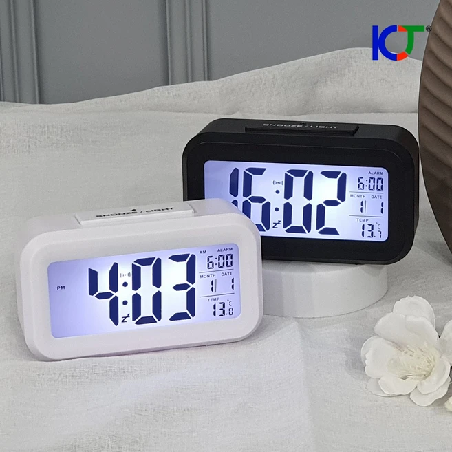 LED 디지털 탁상시계 무소음 스누즈, A01 자동센서 화이트 +건전지증정 - 쿠팡