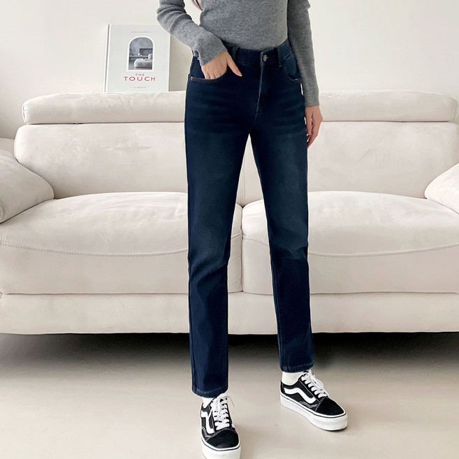 루나진 여성용 융털 기모 워싱 슬림 일자핏 진청 데님