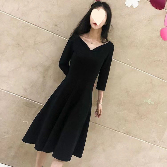 赫本風 秋裝新款 氣質顯瘦 收腰V領法式復古設計感連身裙女, 成020黑色,S
