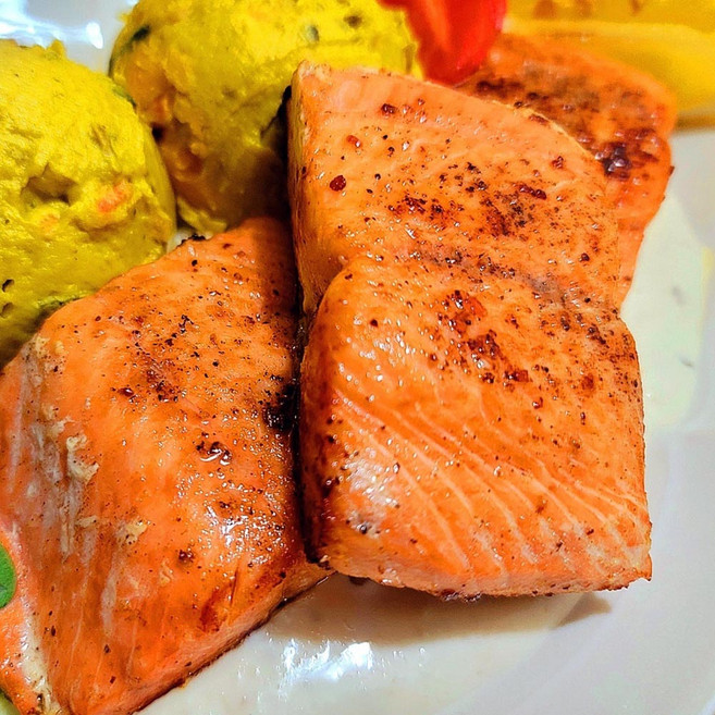 노르웨이 슈페리어 생연어 필렛 1kg, 1개, 상세페이지 참조