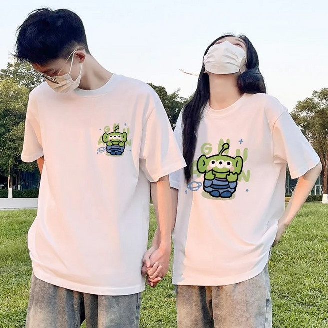 1+1 남녀공용 캐릭터 프린트 반팔티 커플 여름 루즈핏 티셔츠 커플룩 빅사이즈