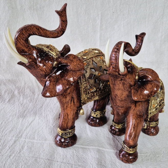 아네샵 대형 브라운 황금 옷을 입은 코끼리 장식품 코끼리 인테리어 돈 들어오는 장식 소품
