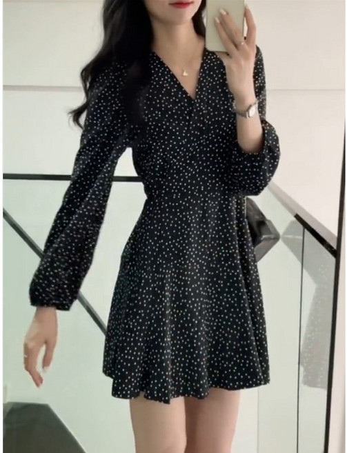체인지쉬(change she) 여성 도트 브이넥 플레어 긴팔 쉬폰 원피스