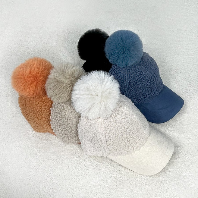 투솜 여성골프모자 겨울골프모자 뽀글이 방울 캡 모자 여성 겨울 골프 모자 여자 골프웨어 귀달이 귀도리 양털, 1개, 핑크