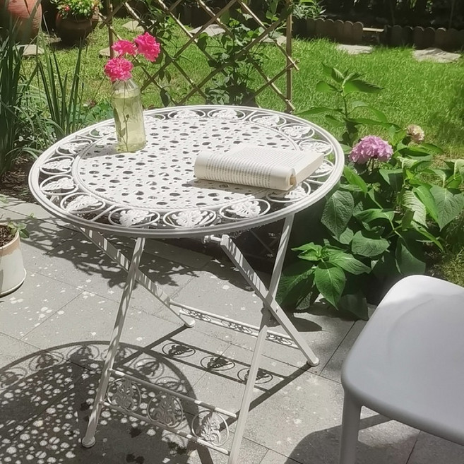 북유럽 철제 야외 6인용 테라스 세트 마당 알루미늄 원형 테이블 엔틱 주물