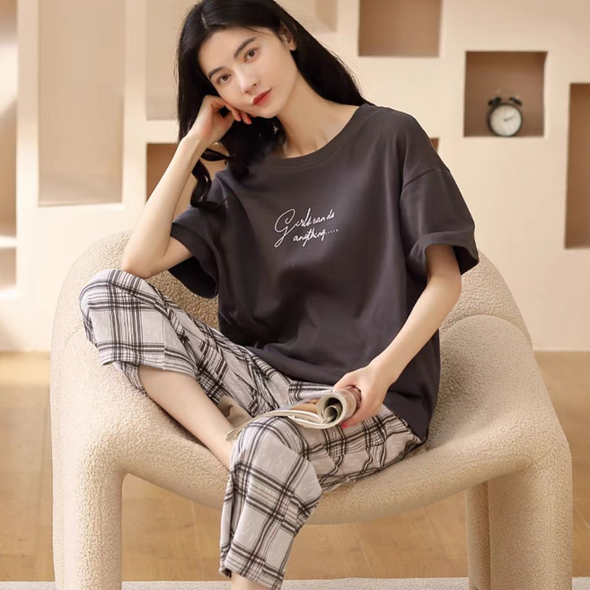 블랑커브 트렌디 반팔 홈웨어세트