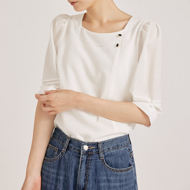 리안뉴욕 시어서커 스퀘어넥 블라우스 559860