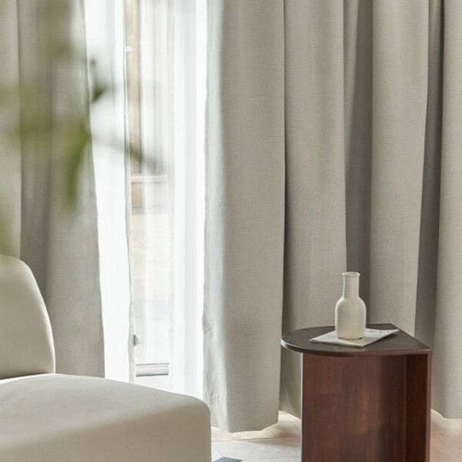 [데코뷰] 프리미엄 비침없는 밀크쉬폰 커튼(주름)+100% 햇빛차단 양면 암막커튼(주름) 140X160