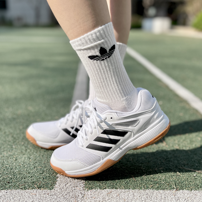 아디다스 SPCI 남성 여성 인도어화 운동화 배드민턴화 헬스화 체대입시화 탁구화 배구화 화이트 블랙