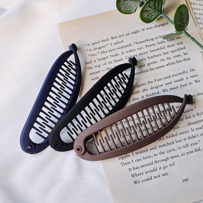 헤미쉬스타일 캐쥬얼 바나나핀