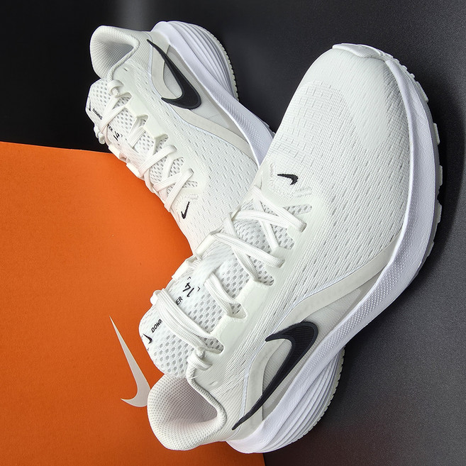 [나이키 정품]다운시프터 러닝화 헬스 조깅 발편한 가벼운 편한 남성 여성 운동화 (신발 보관 파우치 증정)