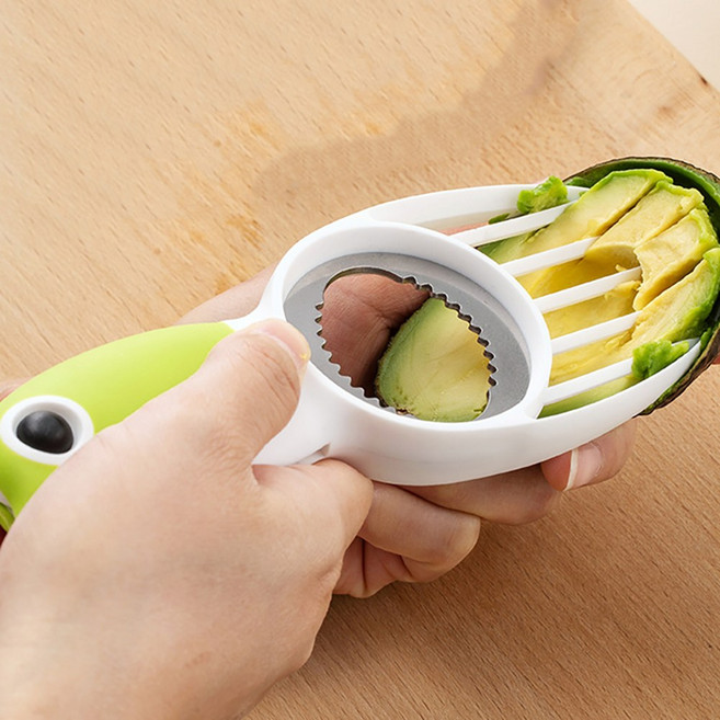 릴스베이 멀티 아보카도칼 2in1 슬라이서 나이프 아보카도 전용 간편 손질 커터기 씨빼기 컷팅기, 1개, 그린앤화이트