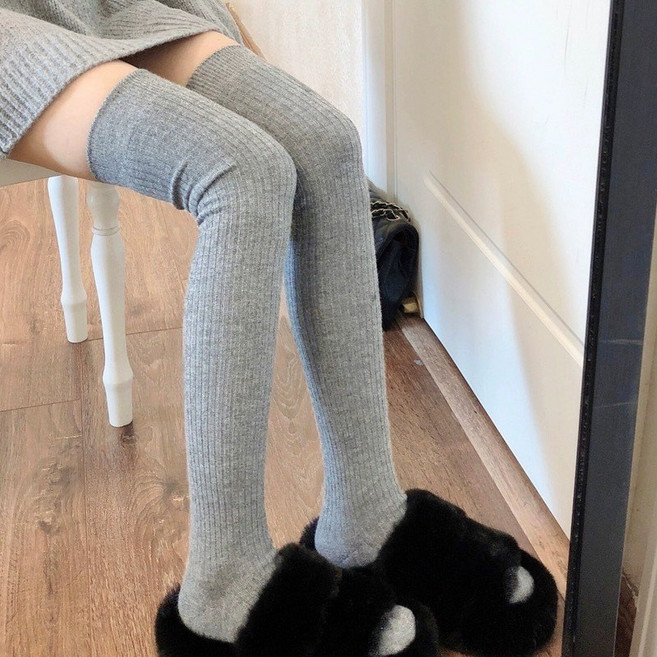 [2켤레세트] 여성 골지 니삭스 오버니삭스 롱양말 슬림핏 하이삭스 겨울 따뜻한 니하이 삭스 데일리룩 필수템 스커트 부츠 안에 신는 롱삭스 여자 학생 교복 니삭스 하이핏양말 골지원단