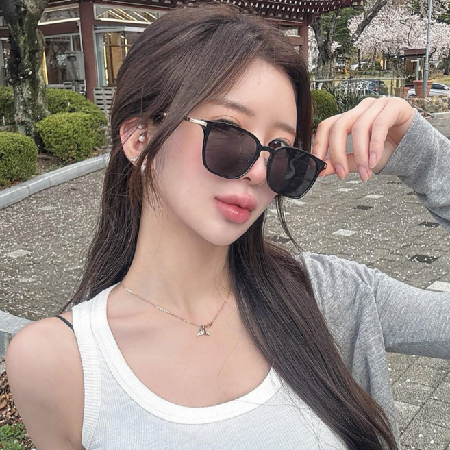 하리몽드 UV400 자외선차단 시크 슬림 뿔테 스퀘어 선글라스