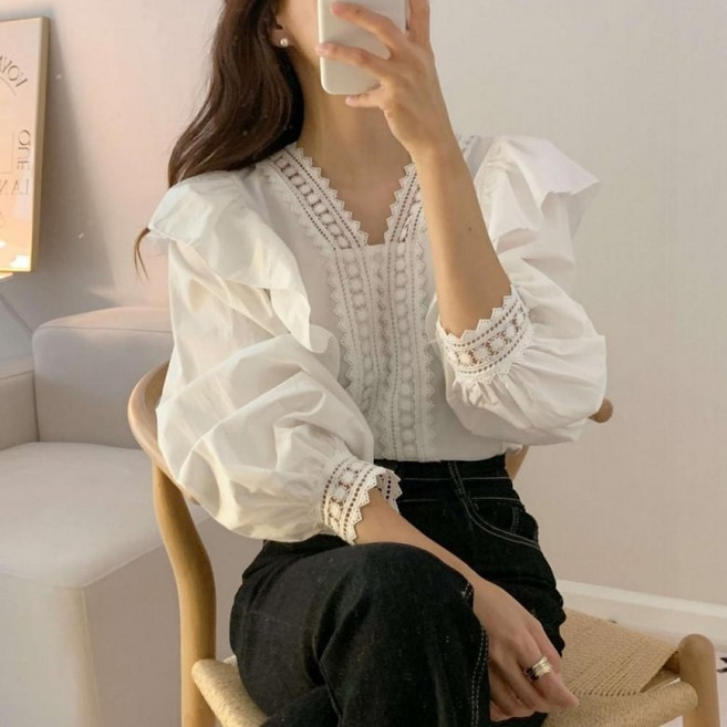아이엠몽 여성 펀칭 프릴 블라우스