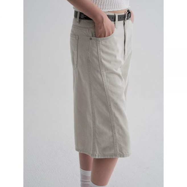 에잇세컨즈 여성 피그먼트 버뮤다 팬츠 아이보리 165825APJ0