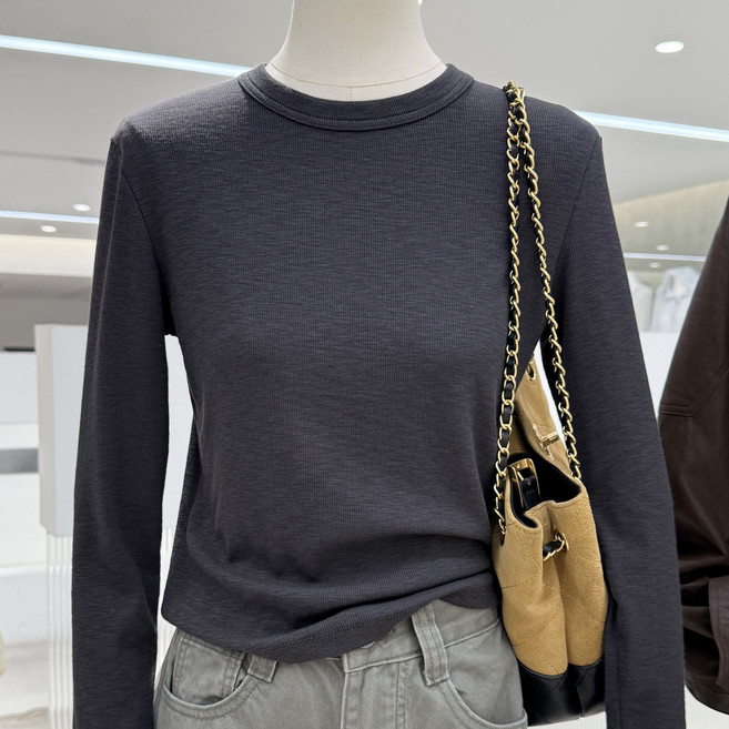 소노바 베이직 라운드넥 슬림핏 가을이너 스판 긴팔 티셔츠