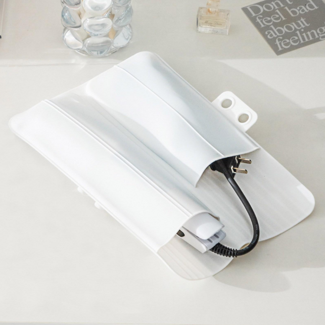 메종드닷 화상방지 선정리 고데기 파우치, 1개, 화이트