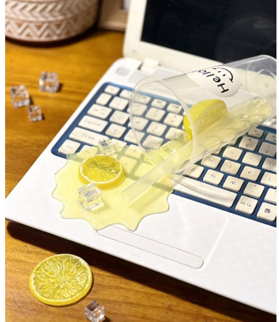 만우절 쏟아진컵 재밌는 선물 쓸데없는 음료 무쓸모 생일 장난 커피 레몬티, 1개