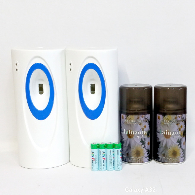 자인존 에어로솔+고급자동분사기+건전지 2세트 파리 모기 피레트린 탈취제 기피제 천연 해충퇴치제 자동분사, 2개, 280ml