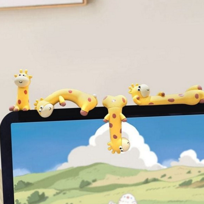 모니터 장식 소품 귀여운 책상용 사무실 책상 꾸미기 소품 장식품 미니피규어 인테리어 컴퓨터 피규어 인형, 기린 4종세트