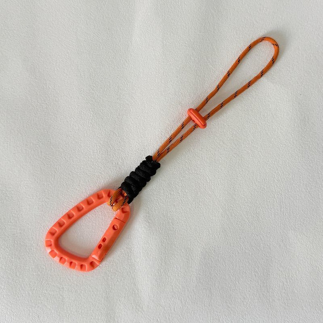 傘繩掛繩，適用於戶外登山，可掛水瓶、背包掛件, 1個, 塑料扣【橘色黑跳點】