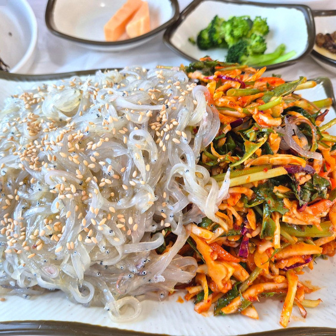 [당일바리] 생물 실치 실시회 횟감, 1개, 300g내외