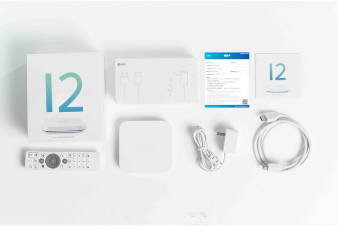 安博12年度旗艦電視盒, 1個, 安博標配送護套