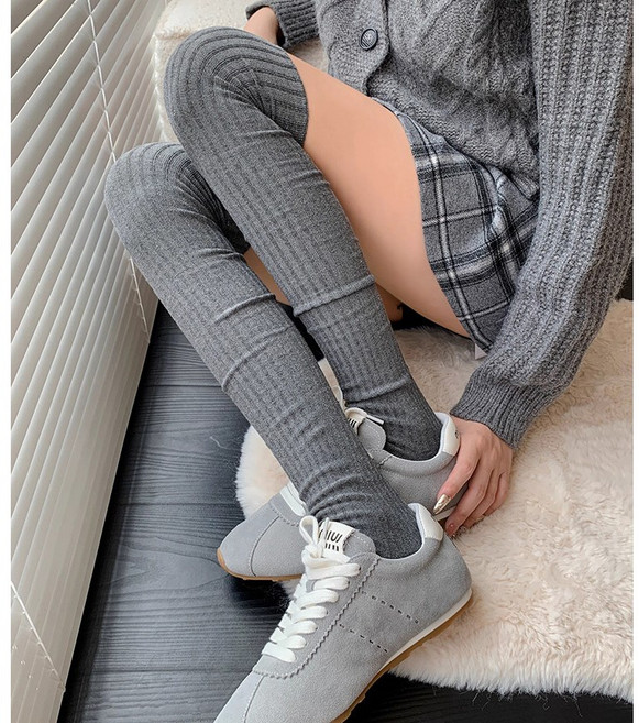 여성 리브 코지 오버니 니삭스 골지 리브 니트 슬림핏 부츠컷 레그워머 하이삭스 양말 여자 무릅 종아리 중목 롱삭스 겨울양말 롱부츠 로퍼 찰떡 가을 겨울 부츠 삭스