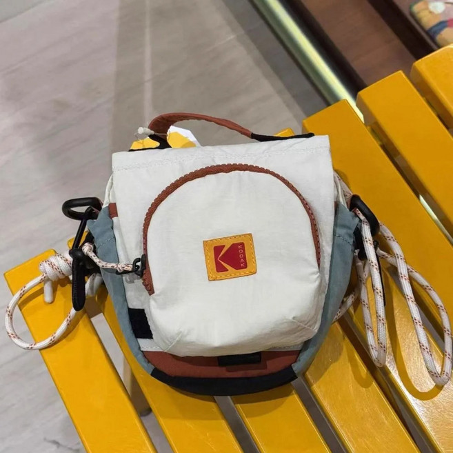 코닥 레트로 필름 스몰 크로스 파우치백