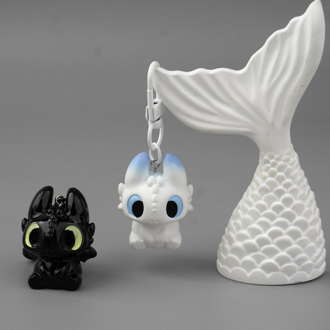 번블랙 드래곤길들이기 투슬리스 캐릭터 피규어 미니 키링 휴대폰 에어팟 버즈 가방 우정 단체선물, 1세트, 블랙&화이트