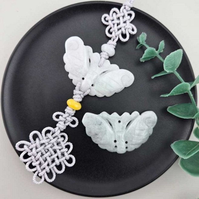 비즈톡 [J4-2-00]원석나비 천연옥비취 큰나비 50x30mm 원석큰나비 (전통매듭노리개용 나비)