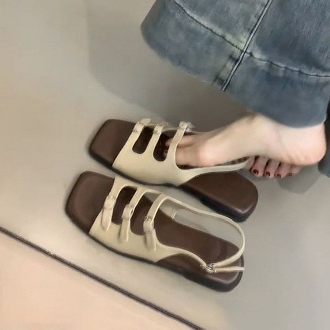 프렌치 여성샌들 스퀘어토 메리제인 플랫슈즈 버튼 스트랩 슬리퍼 비치샌들