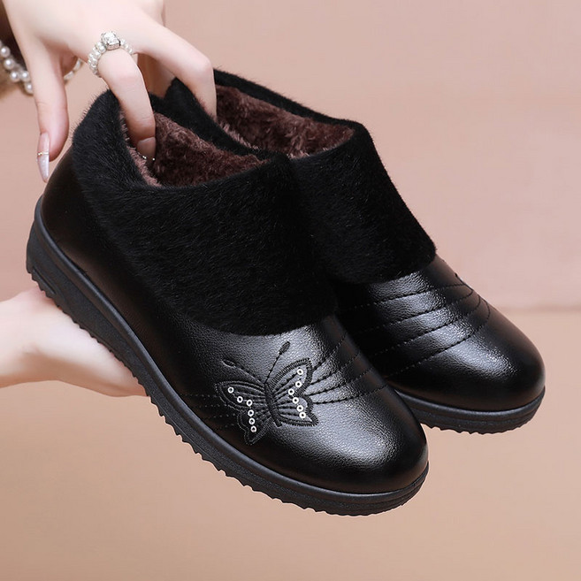 BLTER 엄마 겨울 방한화 발수 미끄럼방지 슬립온 발편한 구두 기모 털 따뜻한 패션 볍고 편한 여성신발 데일리 캐주얼 여성 스니커즈 단화 할머니 방한화 푹신푹신 플랫 슈즈B18